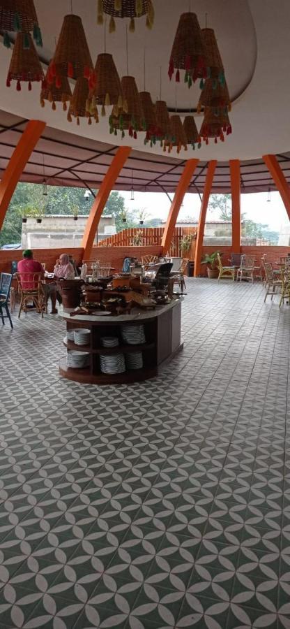 Dusun Semilir Hotel&Resort Semarang Bagian luar foto